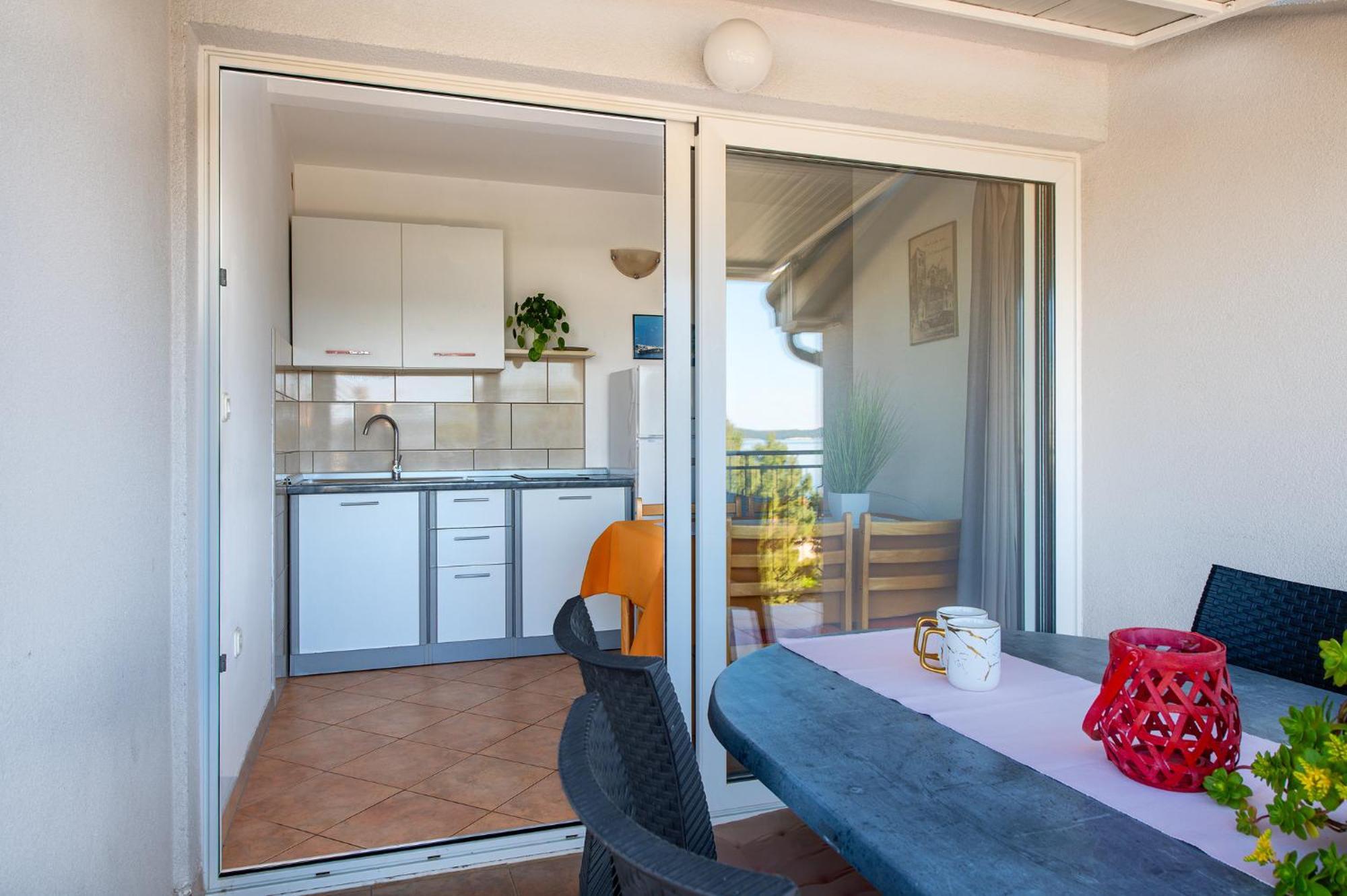 Apartmani Kardum Brodarica Eksteriør bilde